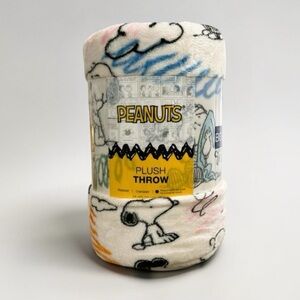 Peanuts Snoopy Plush Throw Blanket  60x72in. ~Cream & Multicolor Sketches NWT